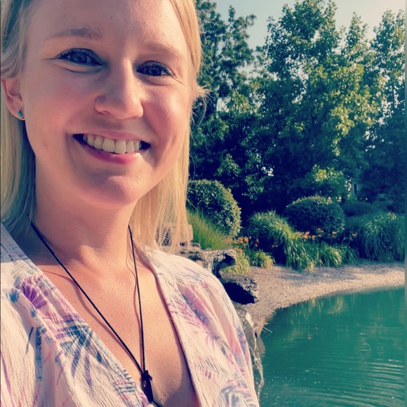 IG @calm.om.scents 🦄💜🤩 - Picture 1 of 5